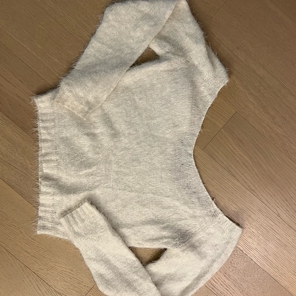 s Mink Pink White Sweater. Perfect condition! - Picture 6 of 8